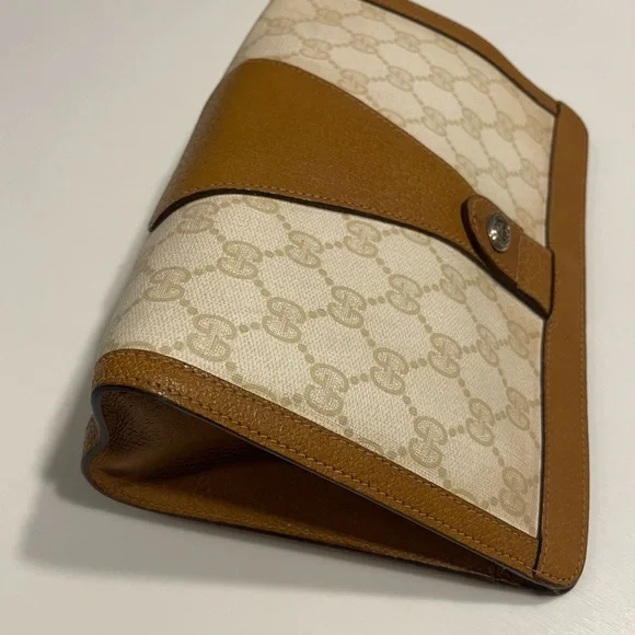 Gucci pvc/leather clutch